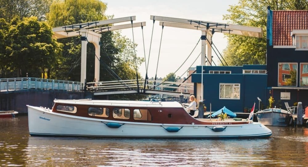 classic-boat-schollevaar-9-1024x554.jpg